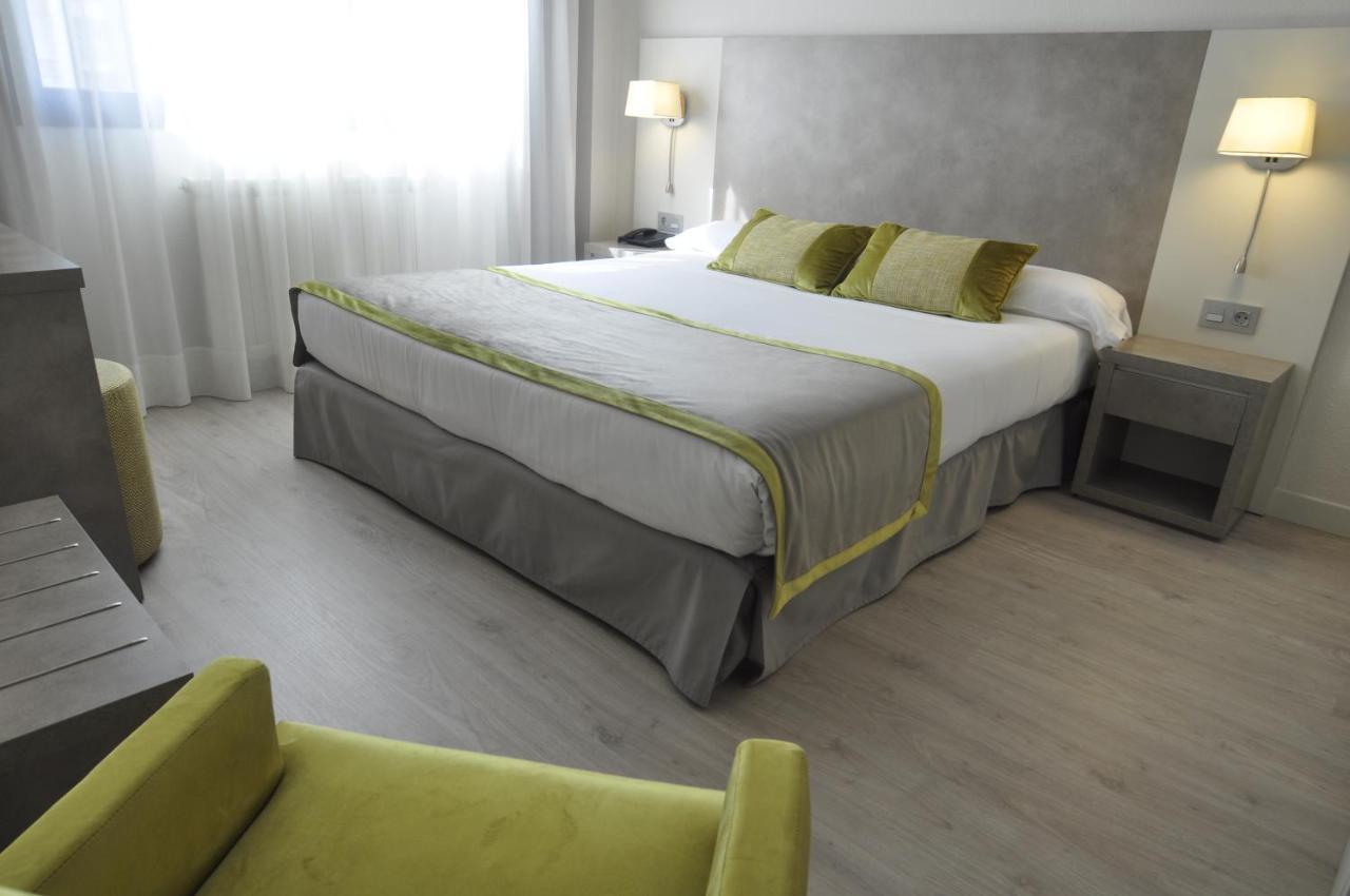 Hotel & Spa Real Χάκα Εξωτερικό φωτογραφία