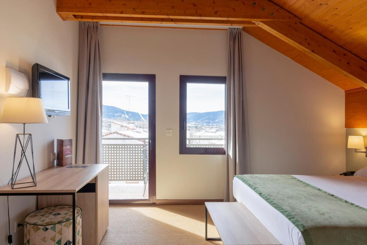 Hotel & Spa Real Χάκα Εξωτερικό φωτογραφία